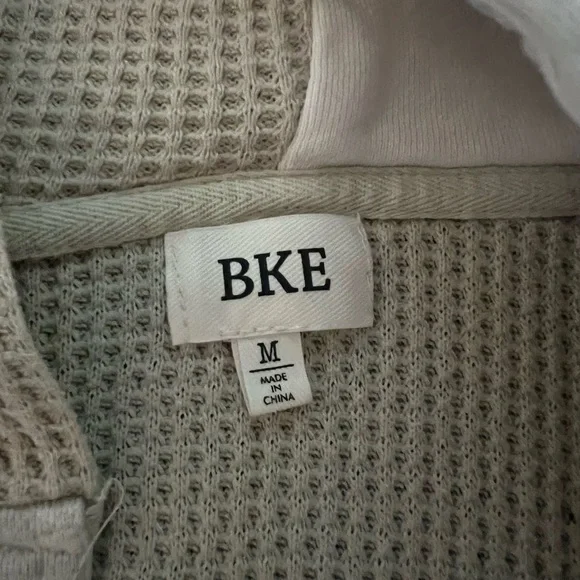BKE Textured Knit Sweater in Cream - Picture 2 of 6